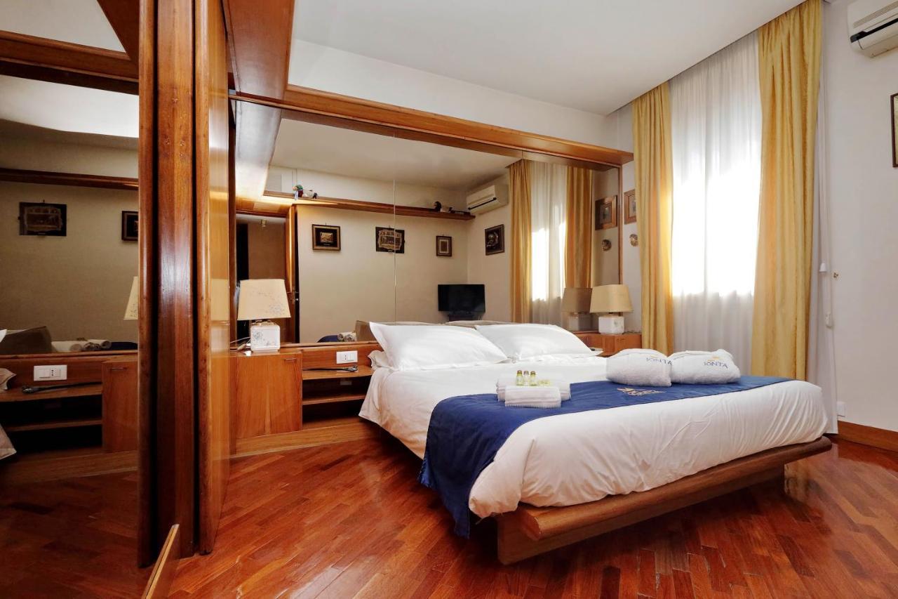Frattina Family Romantic Superior Suite Екстер'єр фото