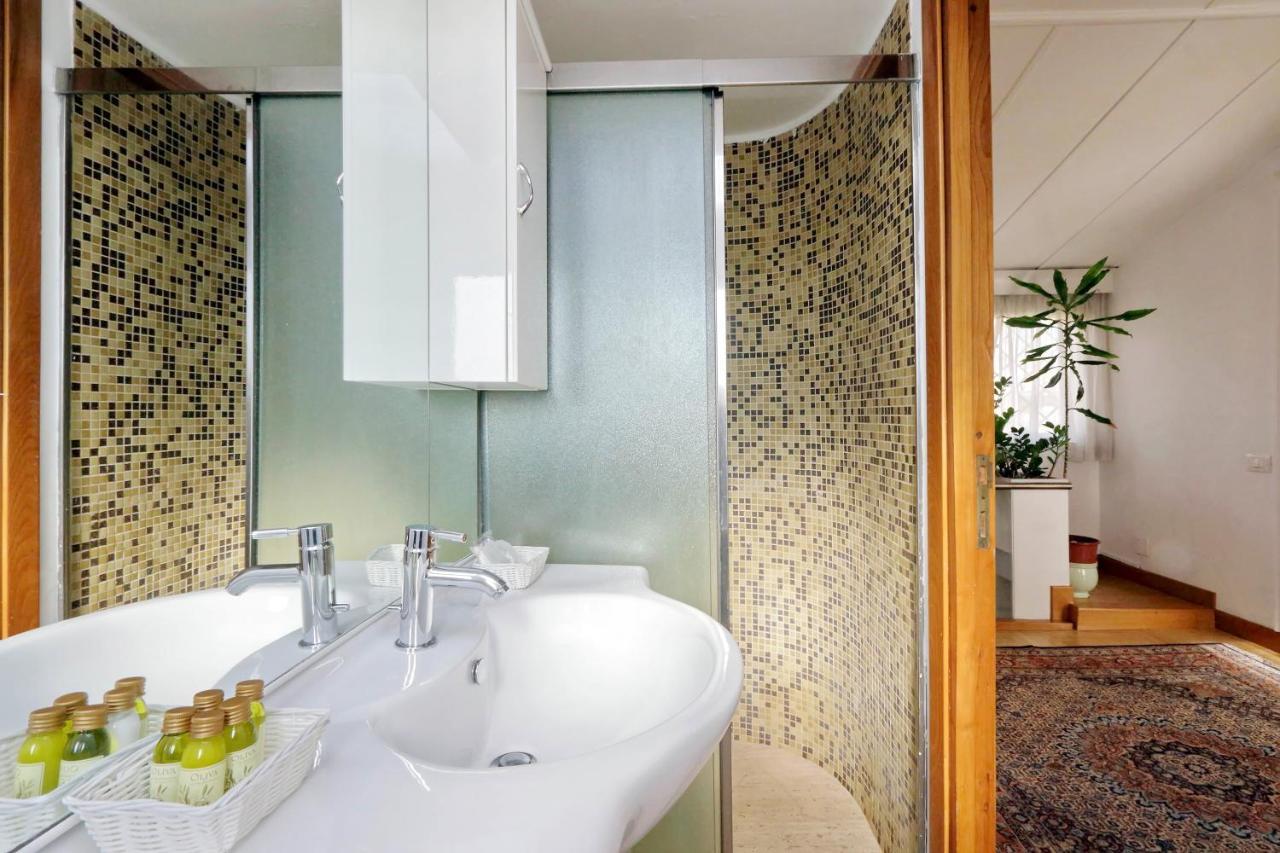 Frattina Family Romantic Superior Suite Екстер'єр фото