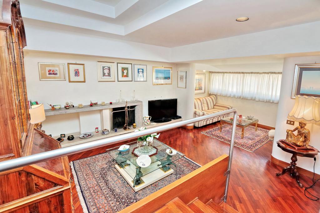 Frattina Family Romantic Superior Suite Екстер'єр фото